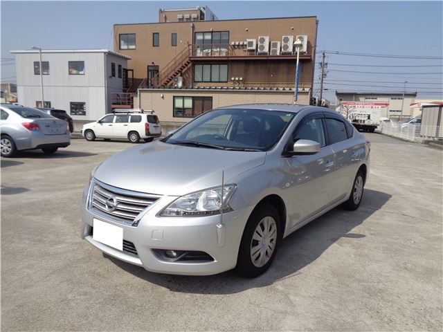 2013 Nissan SYLPHY — фото 1