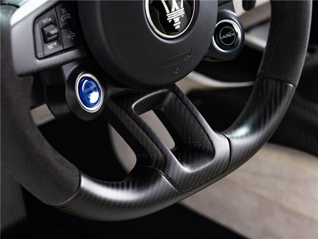 صورة مصغرة 16 لـ 2023 Maserati MC20