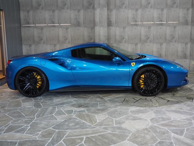 2016 Ferrari 488 SPIDER 缩略图 5