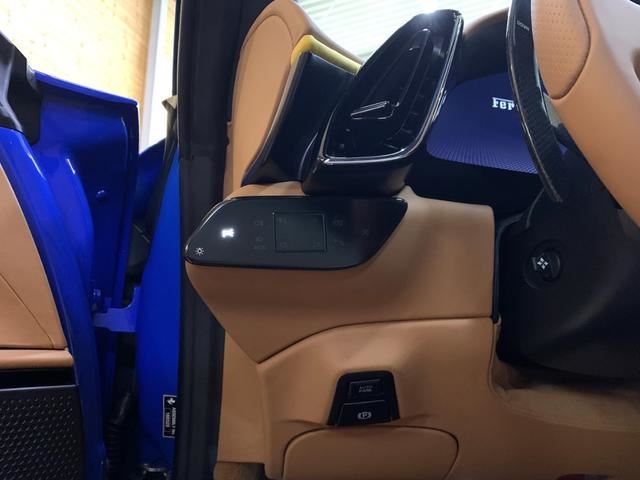 صورة مصغرة 17 لـ 2021 Ferrari ROMA