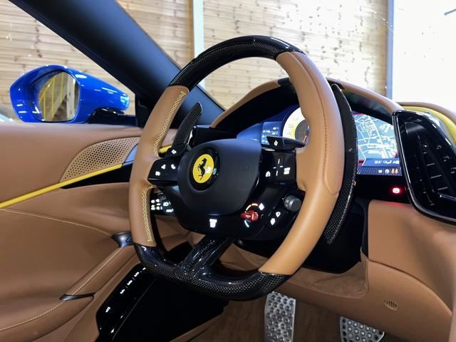 صورة مصغرة 18 لـ 2021 Ferrari ROMA