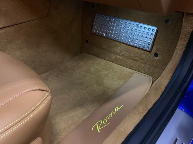 صورة مصغرة 32 لـ 2021 Ferrari ROMA