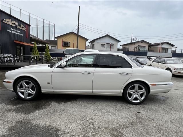 صورة مصغرة 12 لـ 2007 Jaguar XJ