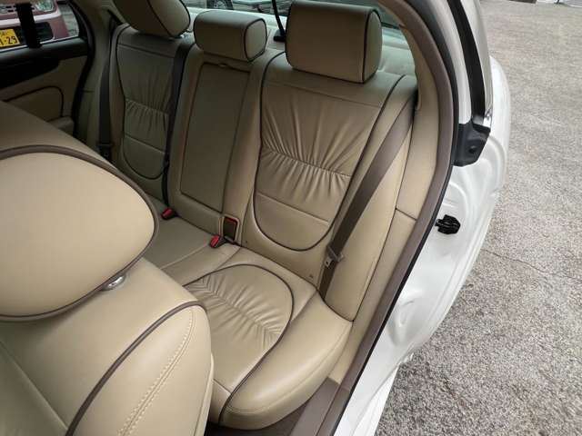 صورة مصغرة 27 لـ 2007 Jaguar XJ
