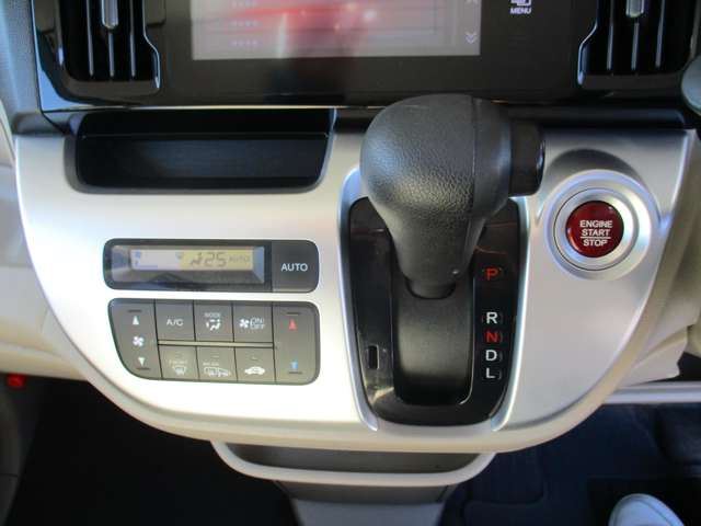 صورة مصغرة 15 لـ 2013 Honda N-WGN