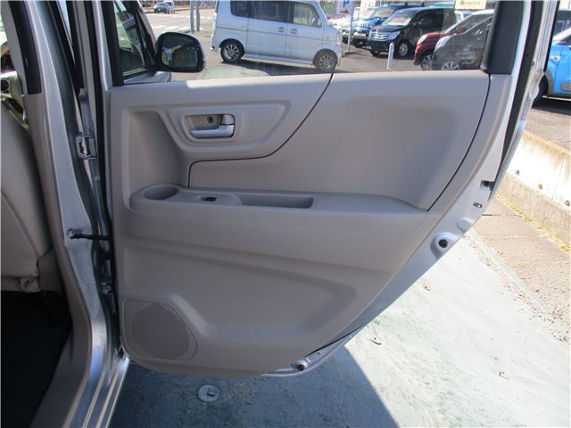 صورة مصغرة 21 لـ 2013 Honda N-WGN