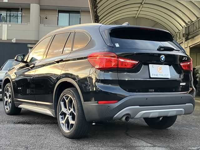 2017 BMW X1 — миниатюра 18