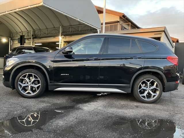 2017 BMW X1 — миниатюра 19