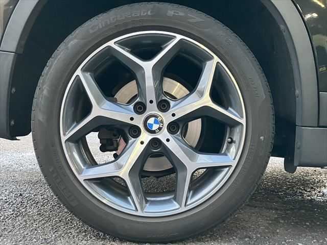 2017 BMW X1 — миниатюра 28