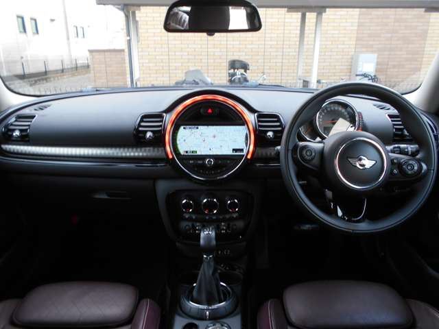 صورة مصغرة 10 لـ 2015 MINI CLUBMAN