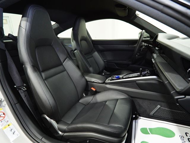 صورة مصغرة 17 لـ 2024 Porsche 911