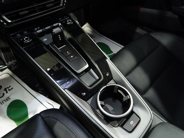 صورة مصغرة 21 لـ 2024 Porsche 911