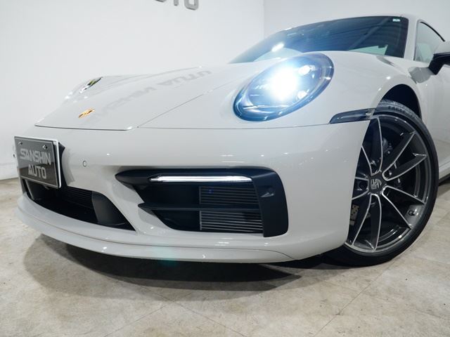 صورة مصغرة 8 لـ 2024 Porsche 911
