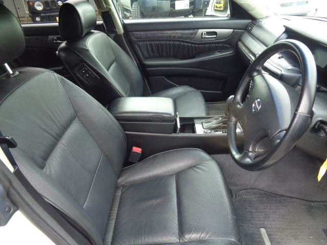 صورة 3 لـ 2001 Nissan GLORIA