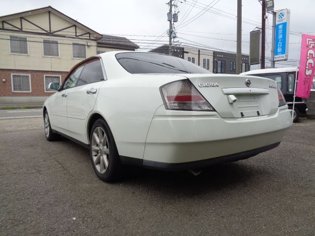 صورة 7 لـ 2001 Nissan GLORIA