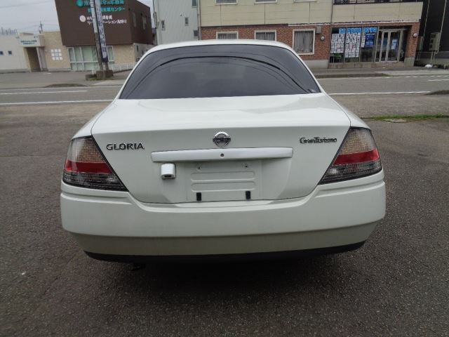 صورة 6 لـ 2001 Nissan GLORIA