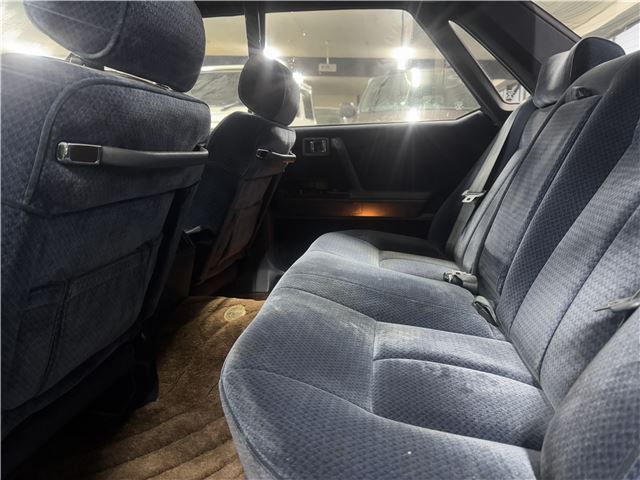 صورة مصغرة 18 لـ 1989 Nissan CEDRIC
