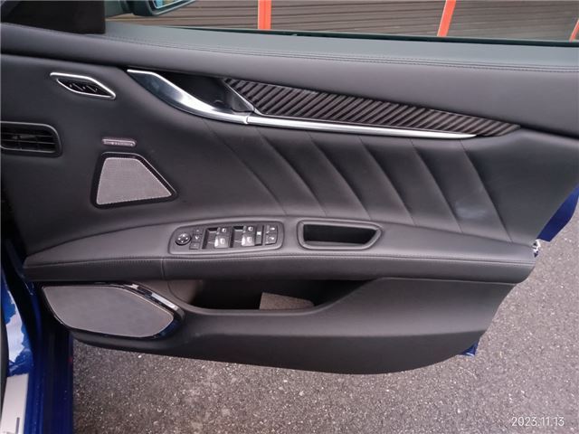 صورة مصغرة 18 لـ 2022 Maserati GHIBLI