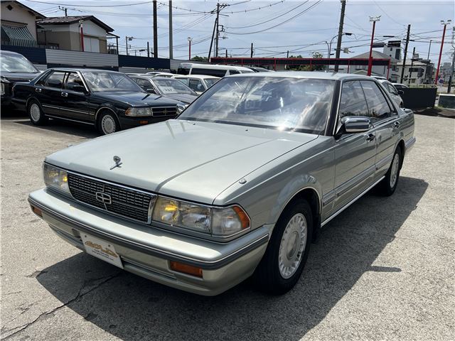 صورة 7 لـ 1990 Nissan GLORIA