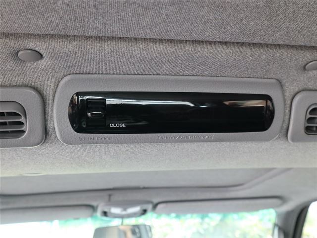 1996 Nissan SERENA — миниатюра 14