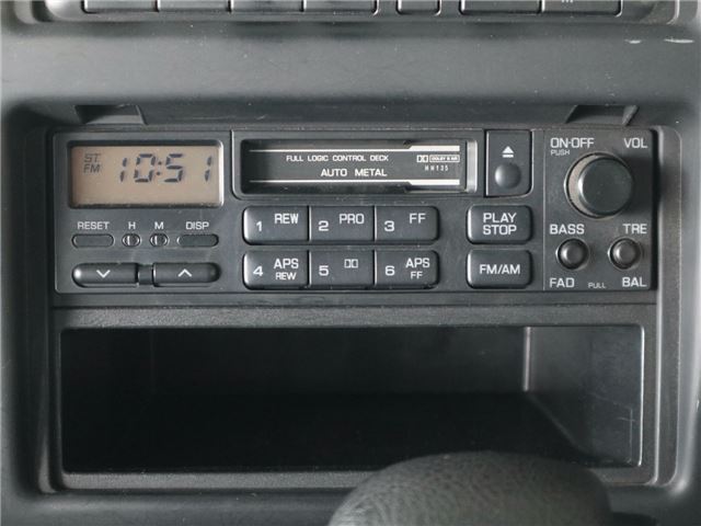 1996 Nissan SERENA — миниатюра 17
