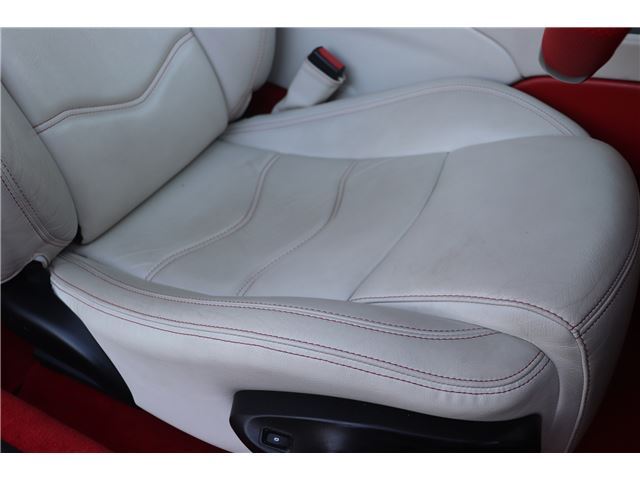 2014 Maserati GRAN TURISMO 缩略图 27