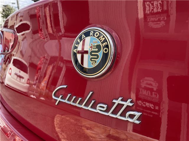 2016 ALFA Romeo GIULIETTA — миниатюра 32