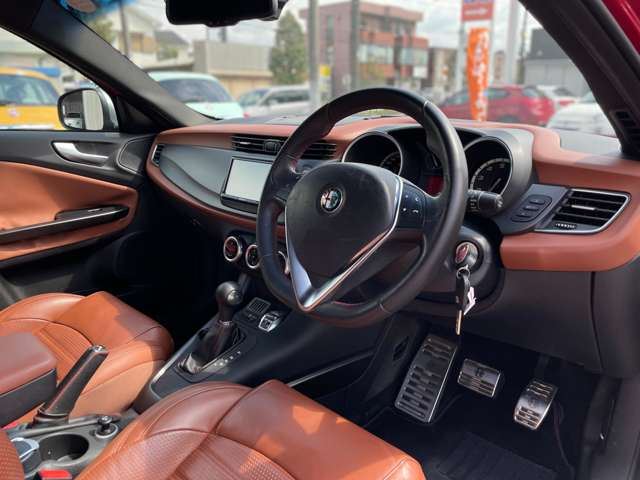 2016 ALFA Romeo GIULIETTA — миниатюра 4