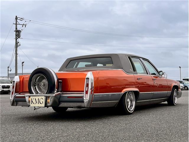 صورة 9 لـ 2000 Cadillac FLEETWOOD