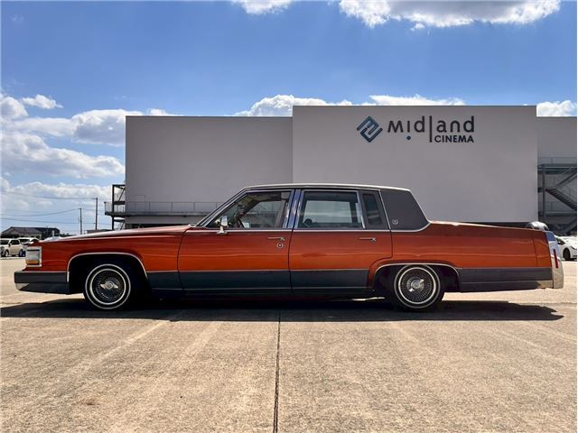 صورة 8 لـ 2000 Cadillac FLEETWOOD