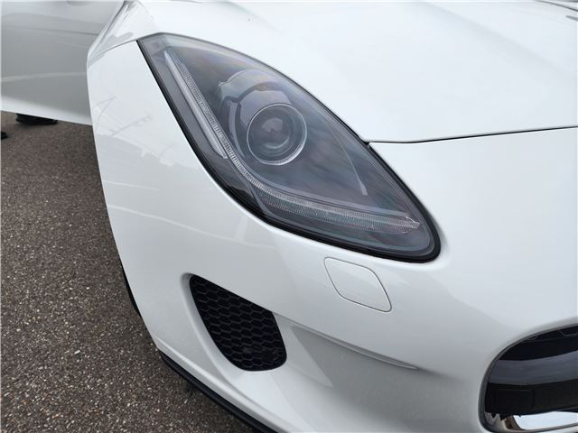 2018 Jaguar F-TYPE — миниатюра 29