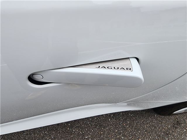 2018 Jaguar F-TYPE — миниатюра 36