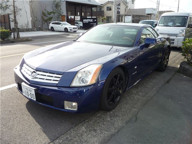 2005 Cadillac XLR 照片 3