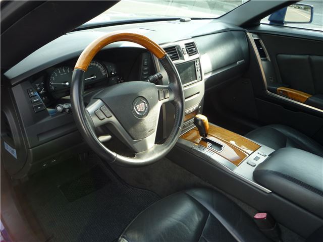 صورة مصغرة 11 لـ 2005 Cadillac XLR