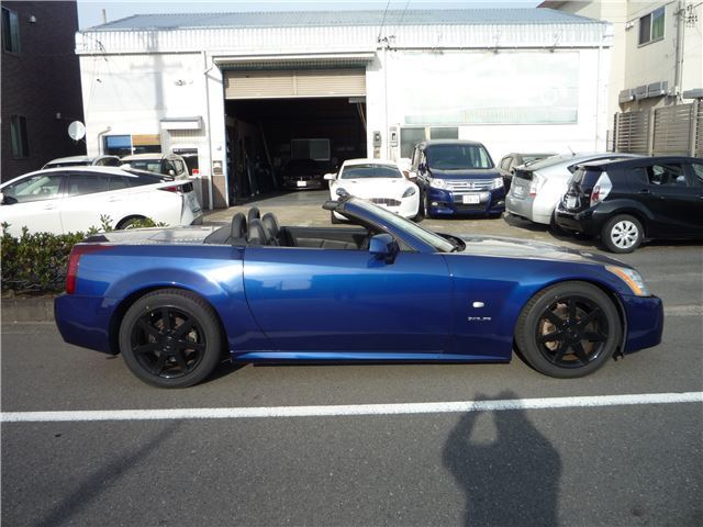 صورة مصغرة 18 لـ 2005 Cadillac XLR