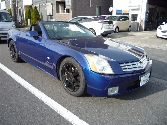 صورة مصغرة 21 لـ 2005 Cadillac XLR