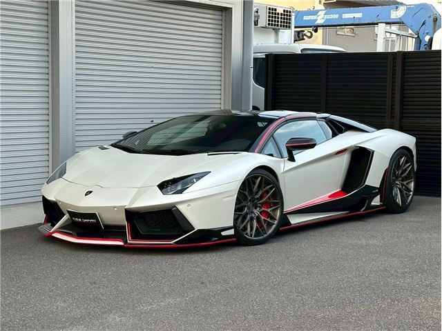 2015 Lamborghini AVENTADOR 照片 2