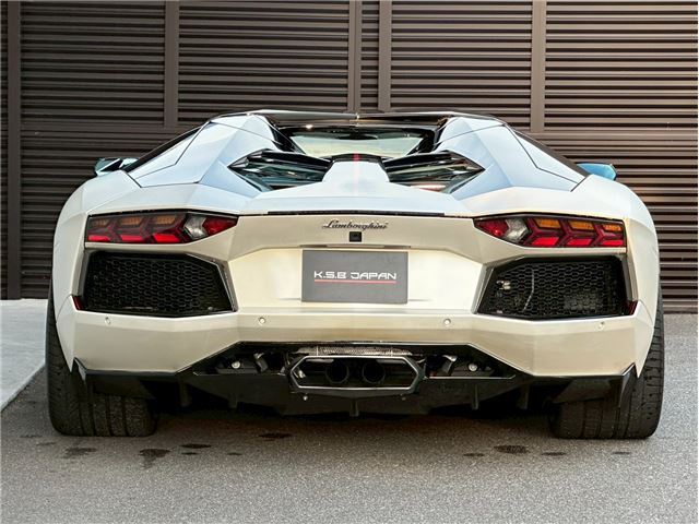 صورة مصغرة 28 لـ 2015 Lamborghini AVENTADOR