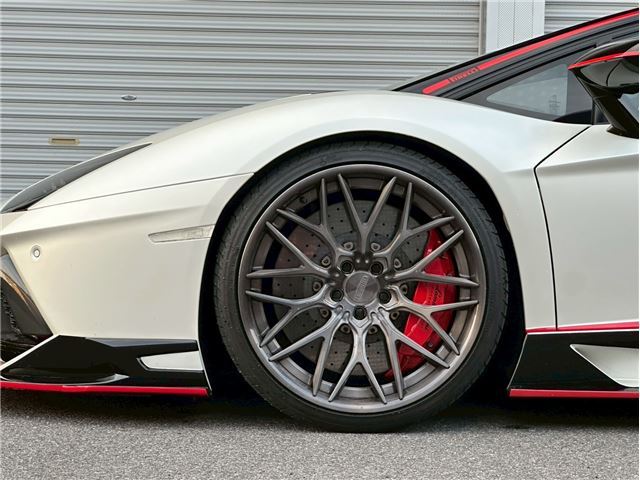 صورة مصغرة 33 لـ 2015 Lamborghini AVENTADOR