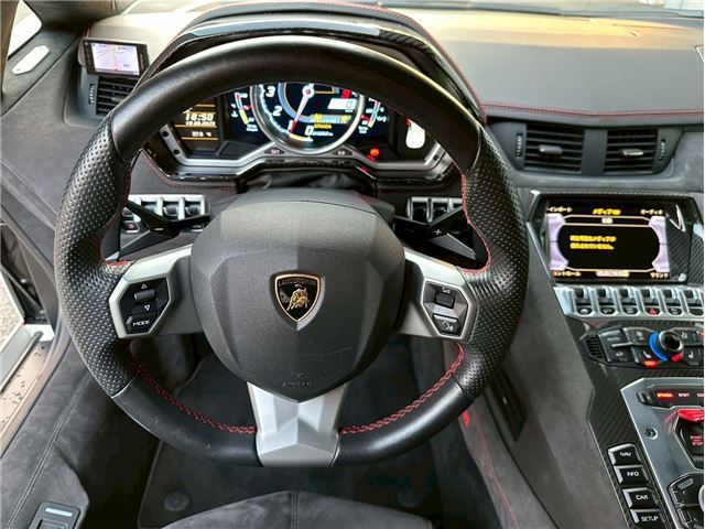 صورة مصغرة 37 لـ 2015 Lamborghini AVENTADOR