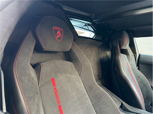 صورة مصغرة 49 لـ 2015 Lamborghini AVENTADOR