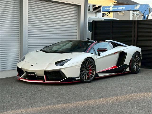 2015 Lamborghini AVENTADOR 照片 6