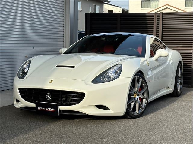 صورة مصغرة 3 لـ 2009 Ferrari CALIFORNIA