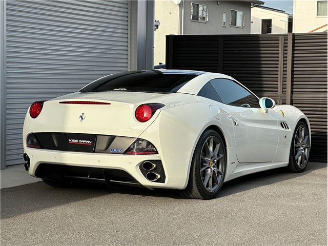 صورة مصغرة 16 لـ 2009 Ferrari CALIFORNIA