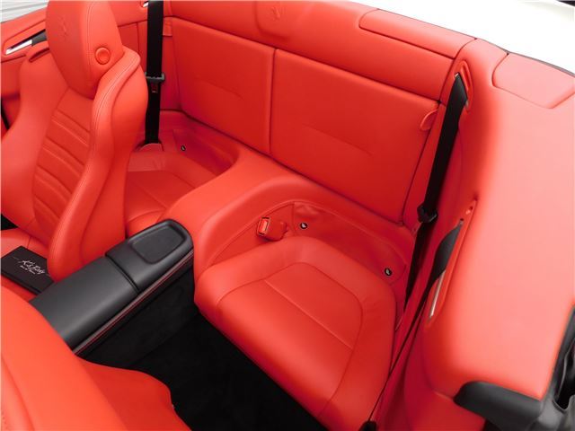 صورة مصغرة 33 لـ 2009 Ferrari CALIFORNIA