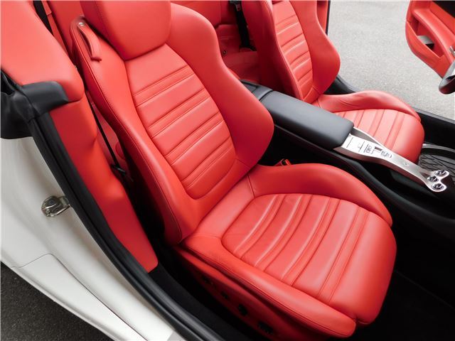 صورة مصغرة 35 لـ 2009 Ferrari CALIFORNIA