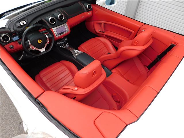 صورة مصغرة 39 لـ 2009 Ferrari CALIFORNIA