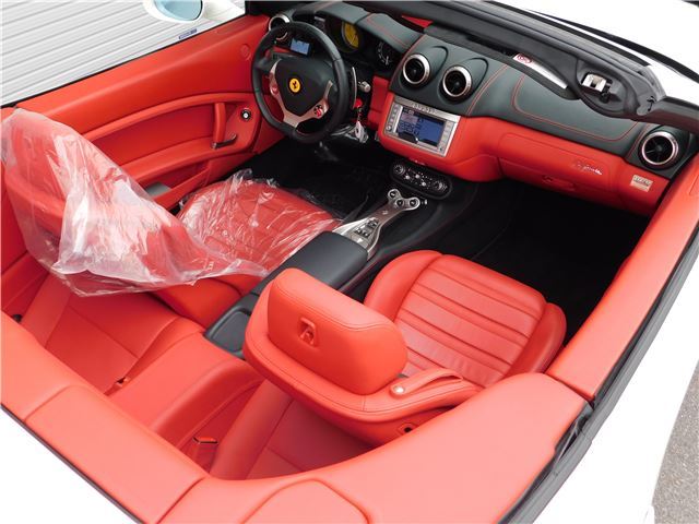 صورة مصغرة 40 لـ 2009 Ferrari CALIFORNIA