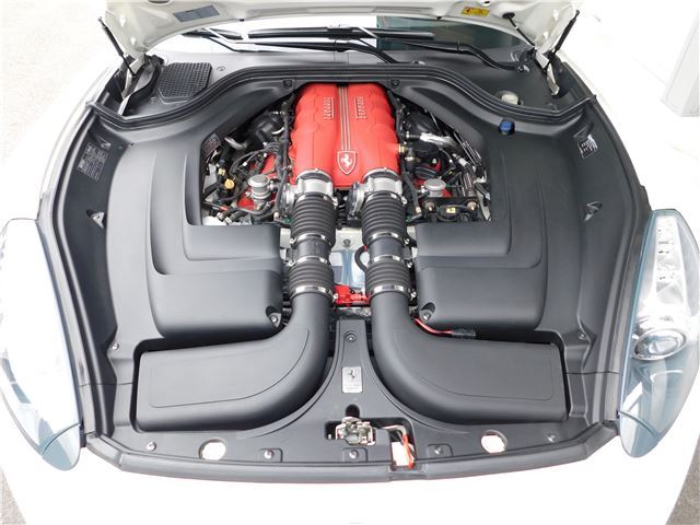 صورة مصغرة 47 لـ 2009 Ferrari CALIFORNIA