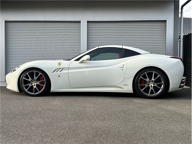 صورة مصغرة 9 لـ 2009 Ferrari CALIFORNIA